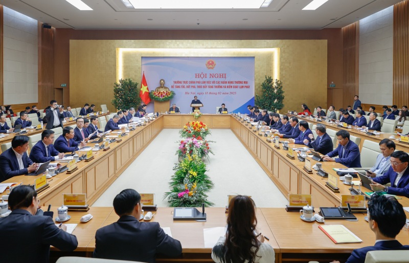 Cuộc họp bàn về chính sách tiền tệ thắt chặt