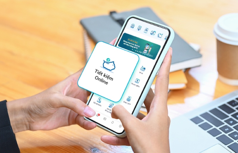 Xem lãi suất tiết kiệm online trên ứng dụng ngân hàng